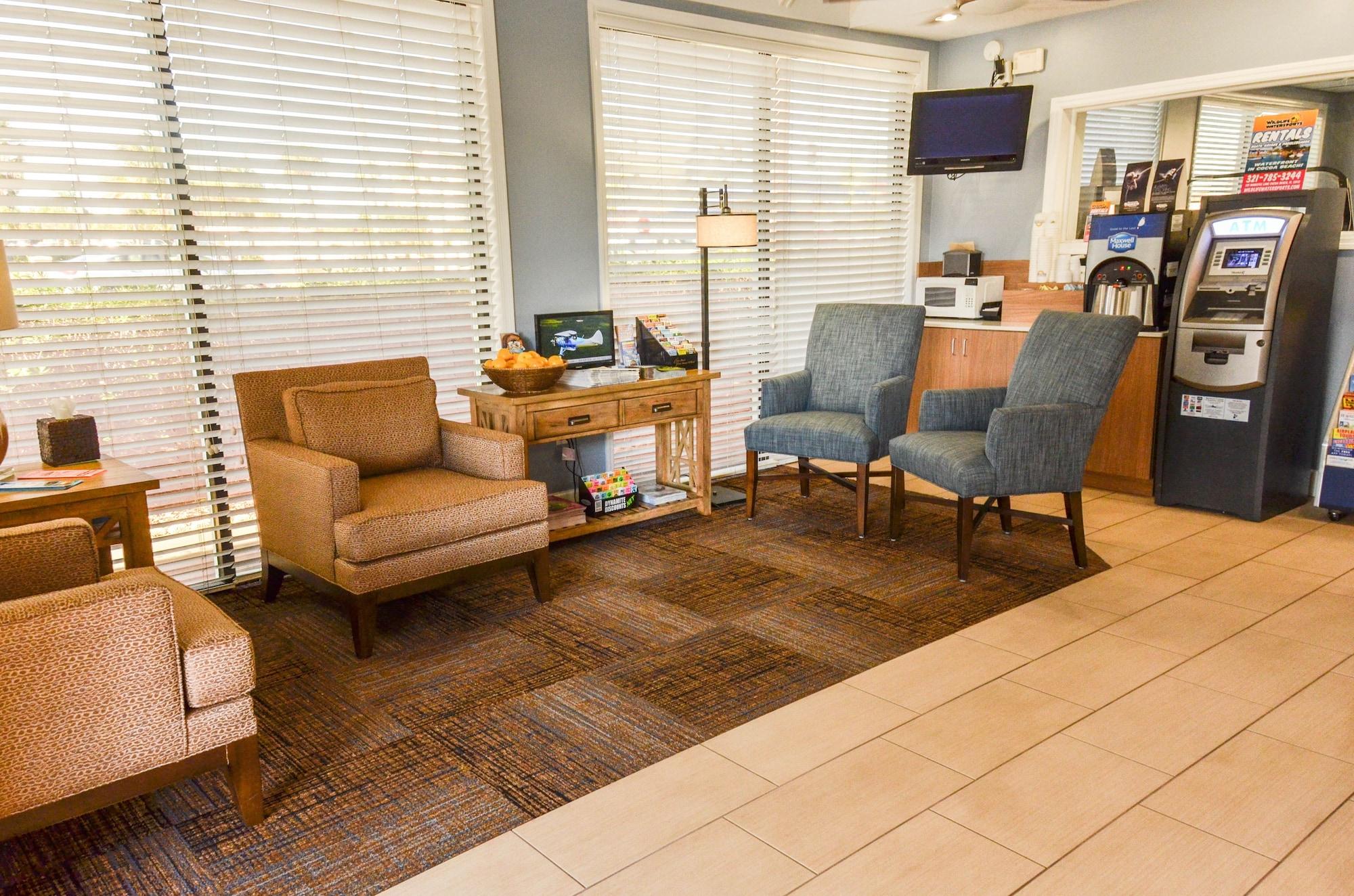 Days Inn By Wyndham Cocoa Beach Port Canaveral Dış mekan fotoğraf