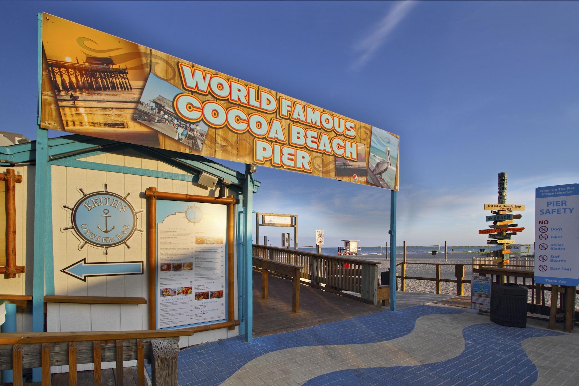 Days Inn By Wyndham Cocoa Beach Port Canaveral Dış mekan fotoğraf
